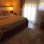 Sokrat Hotel