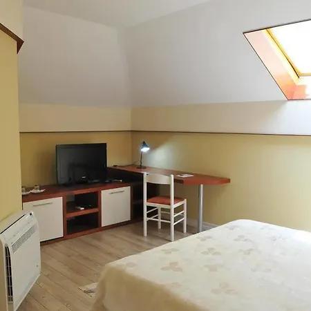 Sokrat Hotel