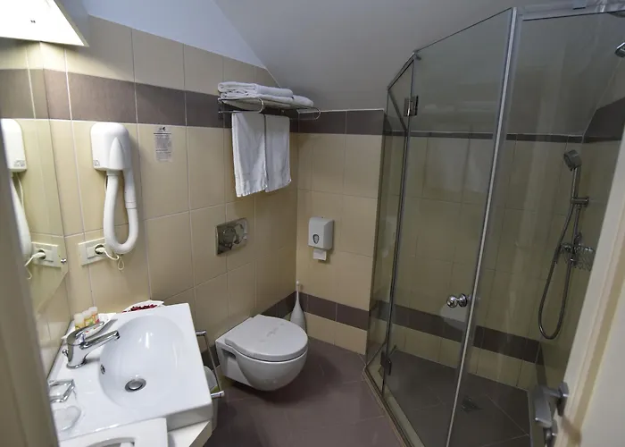 索克拉特酒店 酒店 4*