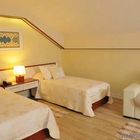 Hotel Sokrat 4*