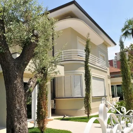 Sokrat Hotel