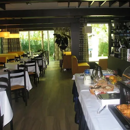 Sokrat Hotel Tirana